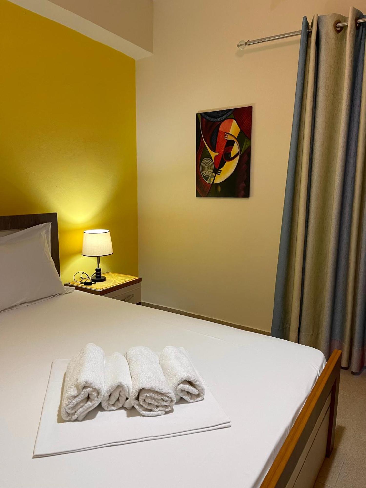 Melina Apartments Sarandë Eksteriør bilde