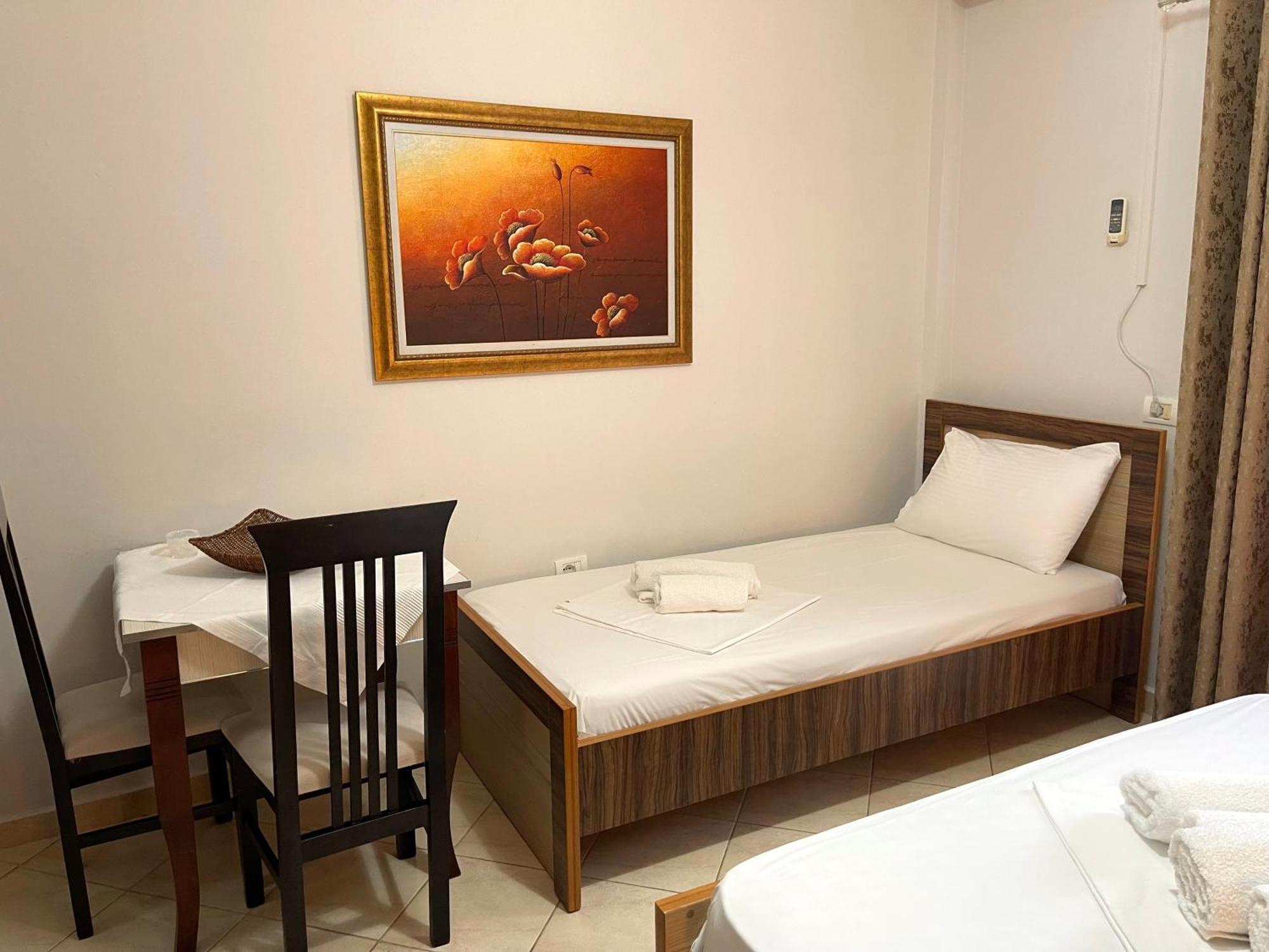 Melina Apartments Sarandë Eksteriør bilde