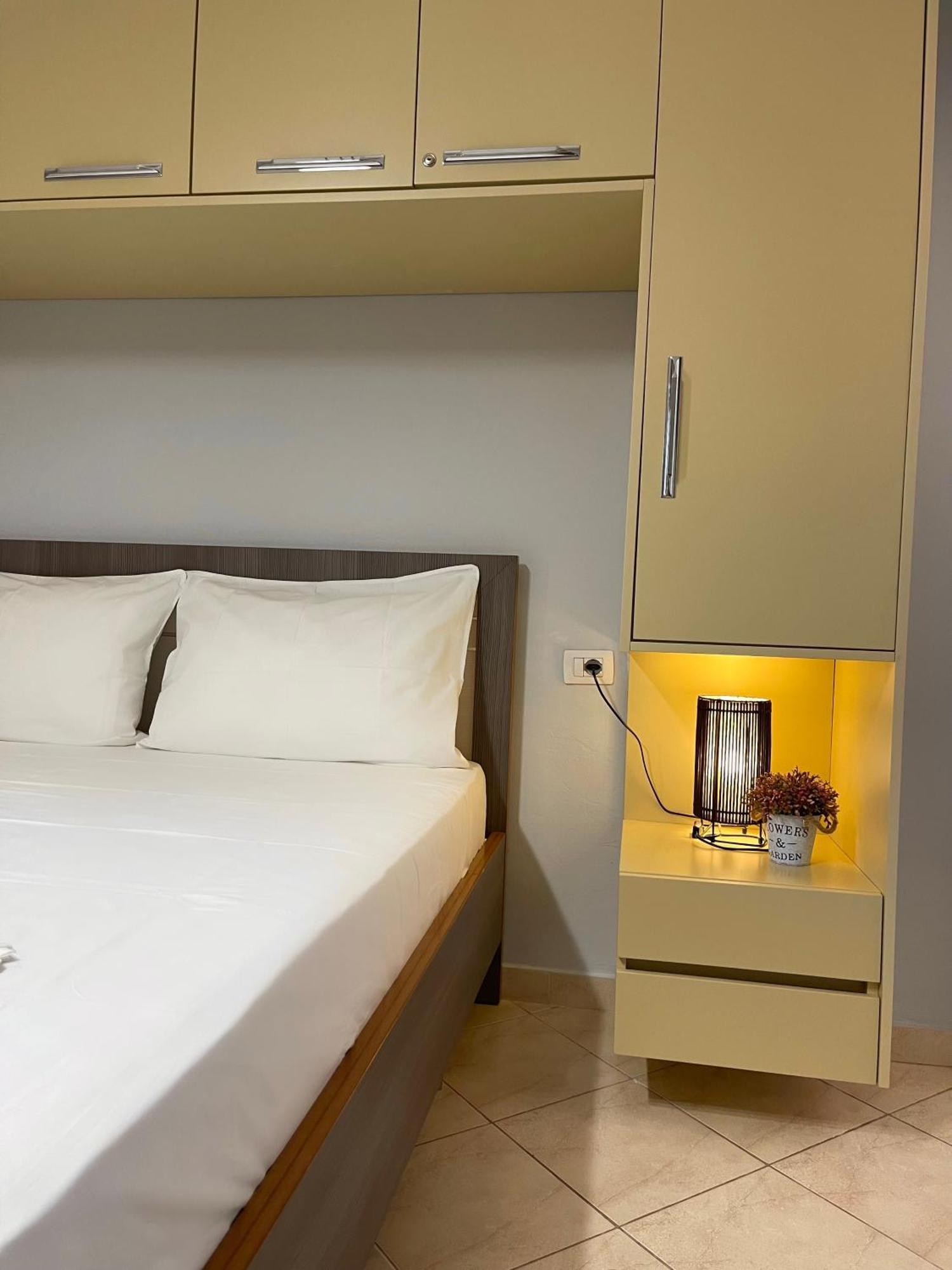 Melina Apartments Sarandë Eksteriør bilde