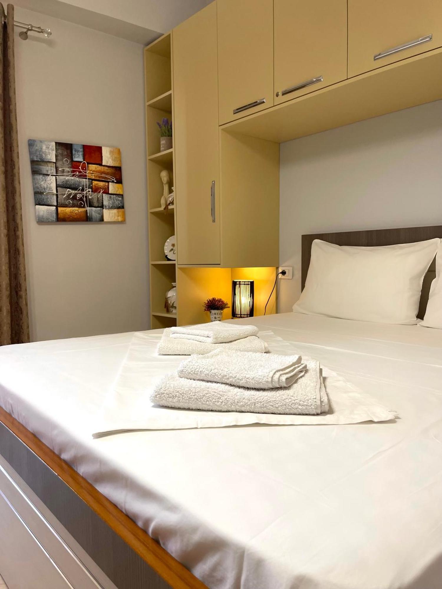 Melina Apartments Sarandë Eksteriør bilde